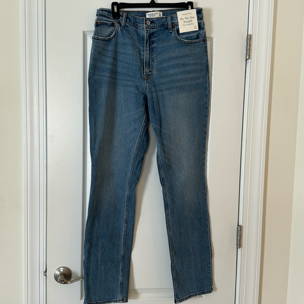 Abercrombie & Fitch 90s Slim Straight Ultra High-Rise Jeans | NWT! | Size 12L